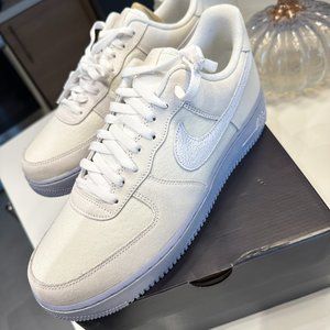 Nike Air Force 1 '07 LV8 EMB